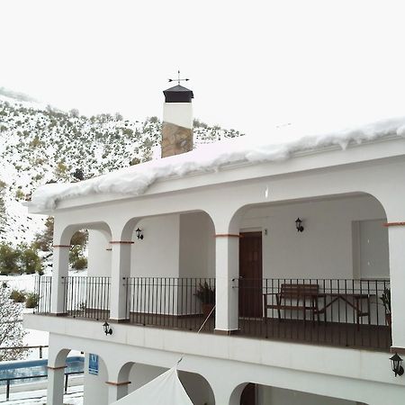 Apartamentos Turisticos Rurales Monte De Las Animas Valdepenas de Jaen Екстериор снимка